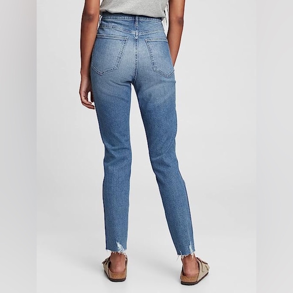 Hollister California High Rise Slim Straight Jeans